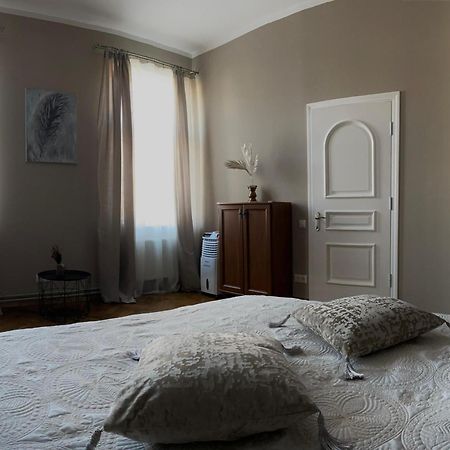 555 Метров До Моря Liepaja Exterior photo