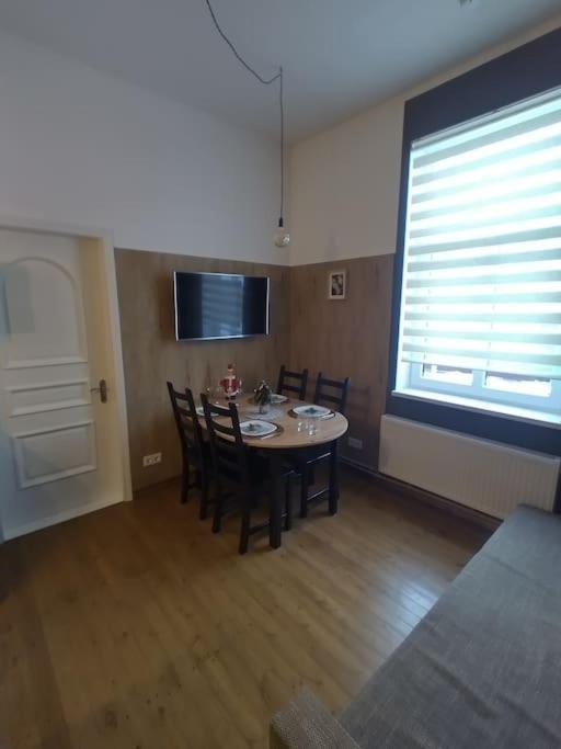 555 Метров До Моря Liepaja Exterior photo